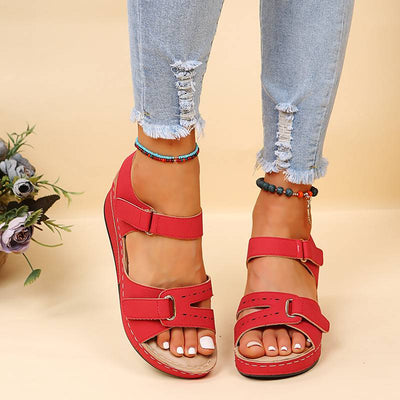 Caitlin™  | Orthopedic Support Meets Summer Style