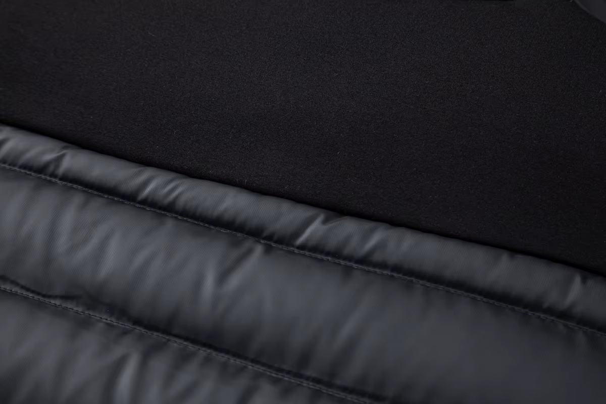 Hayden™ | Adaptive Hybrid Puffer - By Mezory-London